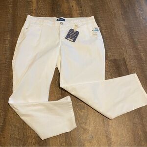 NWT Democracy White “Ab”solution Straight Leg Pants Size 20w